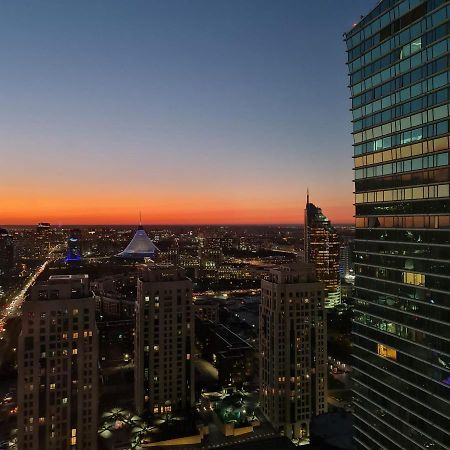 Северное Сияние 35 Этаж Astana Luaran gambar