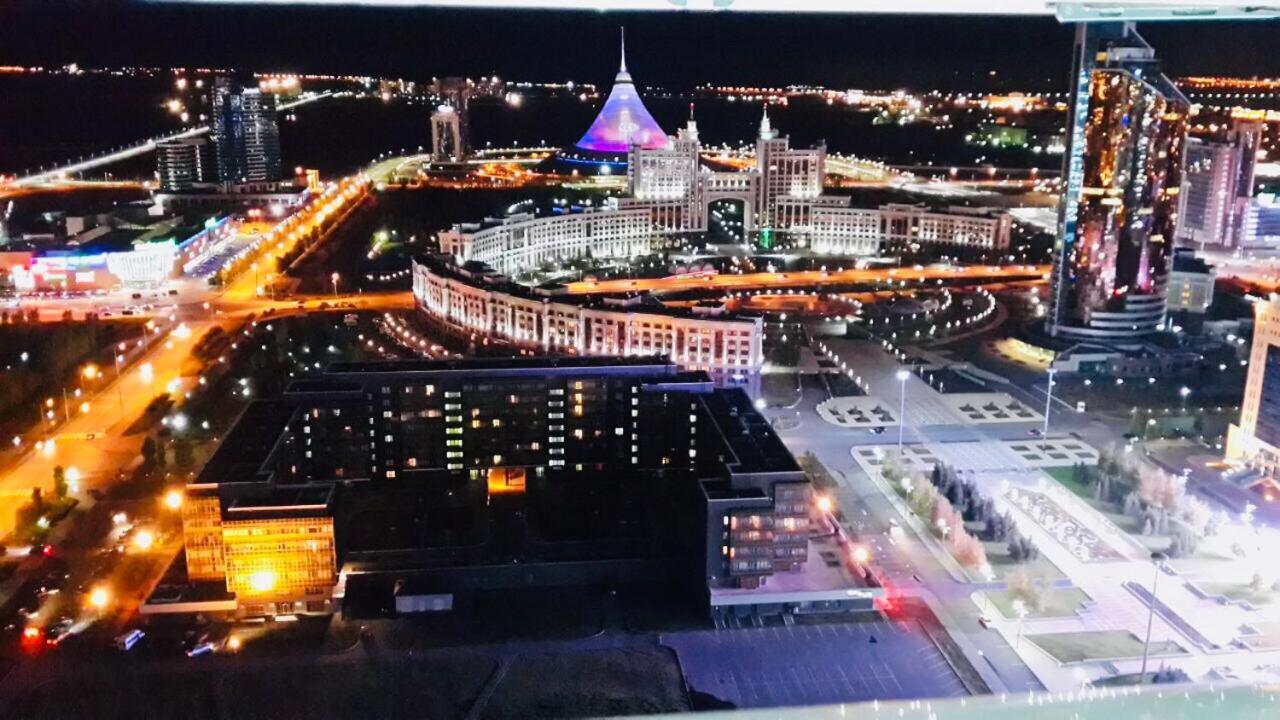 Северное Сияние 35 Этаж Astana Luaran gambar